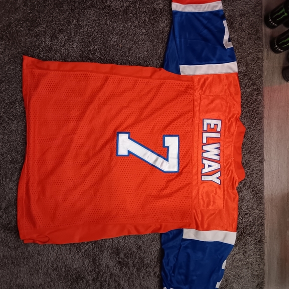 Elway Broncos Jersey - Picture 3 of 3